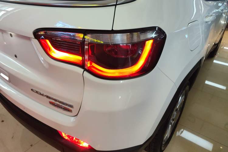 Used Jeep Compass 2017 200T Automatic Family Edition