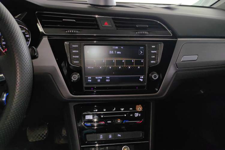 Used Volkswagen Touran 2021 Touran L 280TSI DSG Comfort Edition 7 Seats