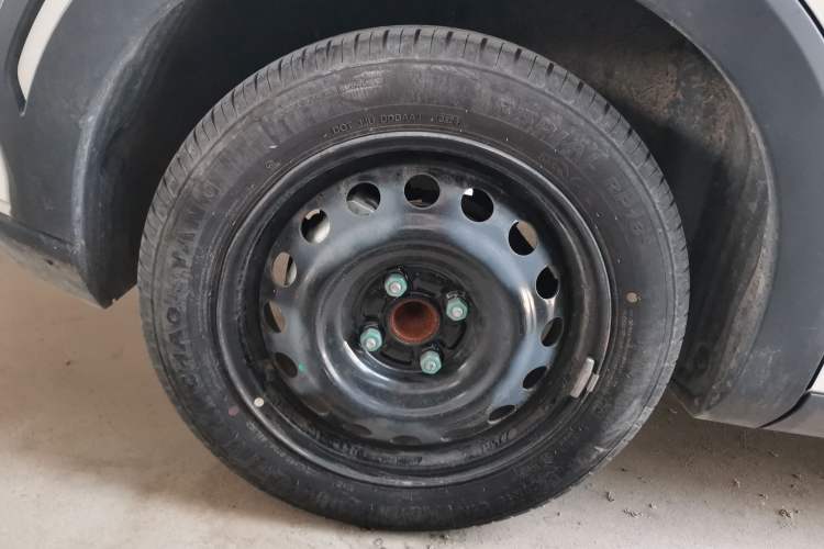 Used BYD Seagull 2024 Honor Edition 305km Dynamic Version Right Rear Wheel Hub