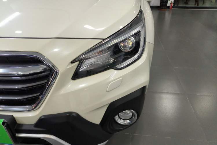 Used Subaru Outback 2018 2.5i Luxury Navigation Edition with EyeSight