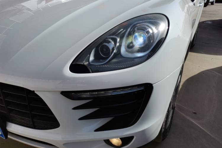 Used Porsche Macan 2014 Macan 2.0T
