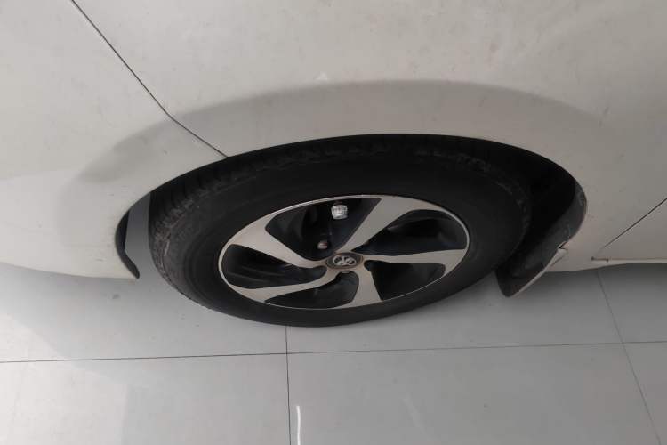 Used Toyota Levin 2017 Revised 185T CVT Elite Edition China V Standard Left Front Wheel Hub