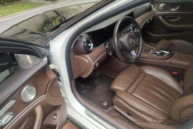 Used Mercedes-Benz E-Class 2016 E 200 L