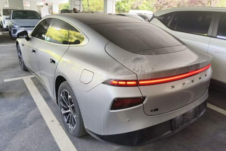Used XPeng P7 2022 480E