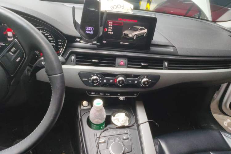 Used Audi A4L 2019 40 TFSI Ambition Version China V
