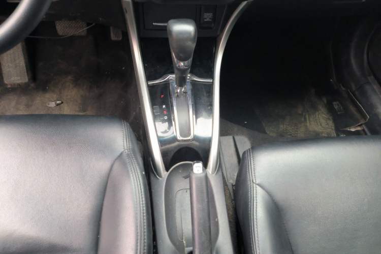 Used Honda Crider 2016 1.8L CVT Luxury Edition
