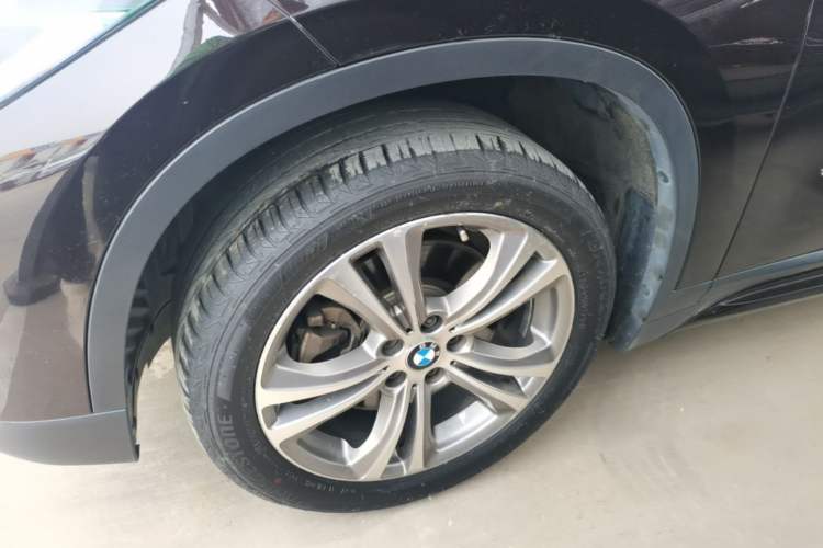 Used BMW X1 2018 xDrive20Li Luxury Edition Exterior 4