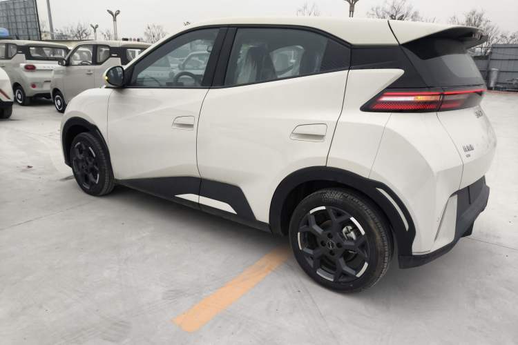 Used BYD Seagull 2025 405 km Flying Edition Exterior 3