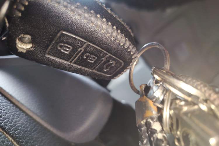 Used Nissan Sylphy 2021 Classic 1.6XL Manual Luxury Edition Vehicle Key