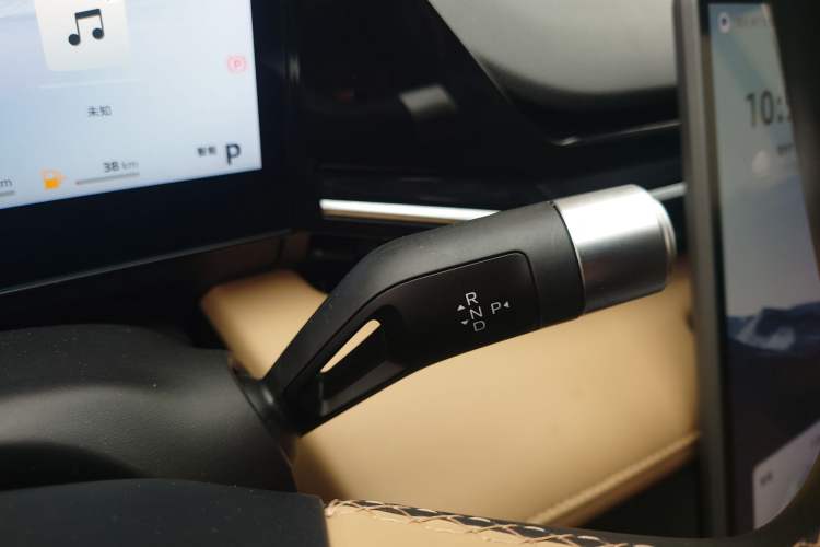 Used Geely Galaxy L6 2023 125km MAX