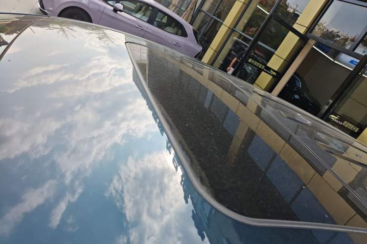 Used GAC Trumpchi M6 2021 270T DCT Luxury Edition (7 Seats) Roof