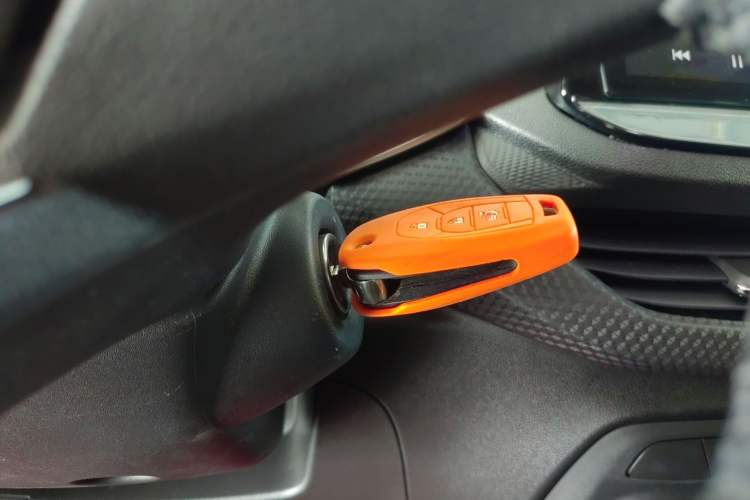 Used Chevrolet Cavalier 2021 Redline 325T Automatic Xinshang Edition