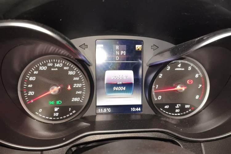 Used Mercedes-Benz C-Class 2016 C 200 L Sport Edition
