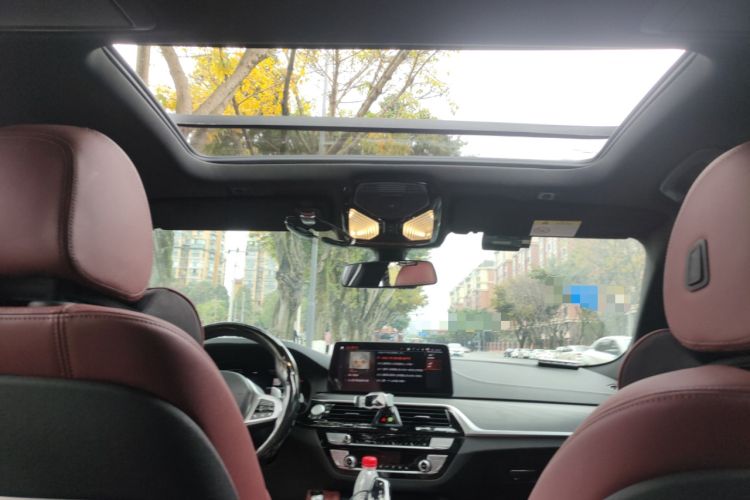 Used BMW 5 Series 2022 530Li Leading Model M Sport Package