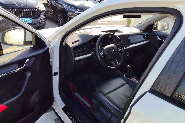 Used Skoda Kamiq 2020 1.5L Automatic Standard Edition