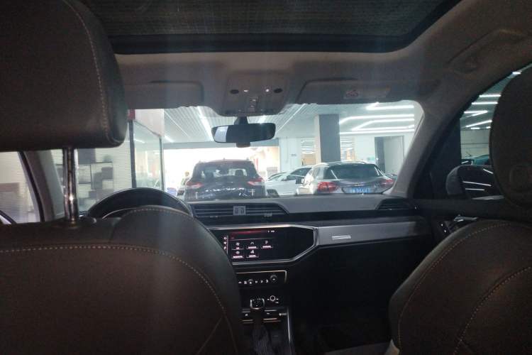 Used Audi Q3 2021 35 TFSI Fashion Dynamic Model