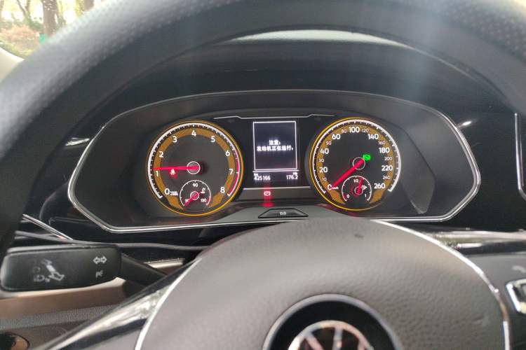 Used Volkswagen Passat 2021 280TSI Business Edition Instrument Cluster