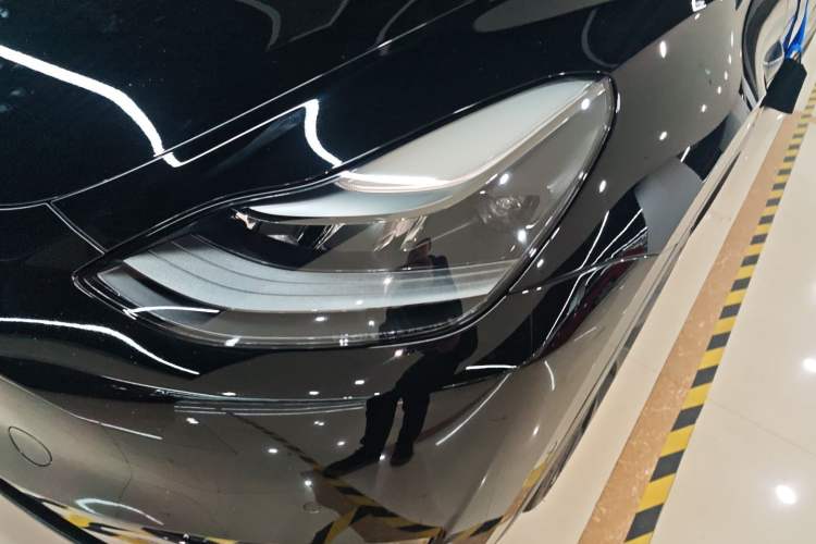 Used Tesla Model Y 2021 Standard Range Rear-Wheel Drive Version