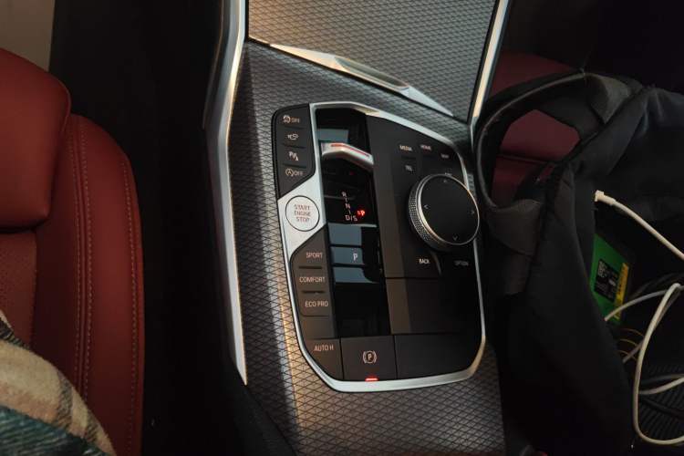 Used BMW 3 Series 2024 325i M Sport Night Edition Package Gear Lever