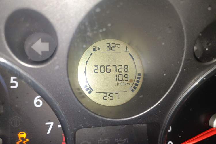 Used Nissan X-Trail 2010 2.5L Manual Luxury Edition 4WD
