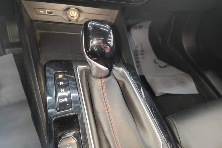 Used MG 5 2021 Revised Version 180 DVVT CVT Youth Luxury Edition