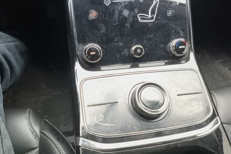 Used NETA U 2021 Pro 400 Industry Custom Edition Gear Lever