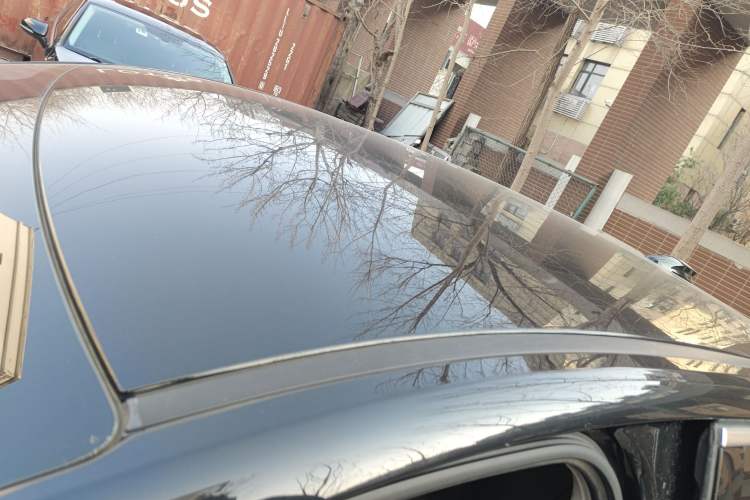 Used Hongqi E-QM5 2022 431 km Charge & Enjoy Edition
