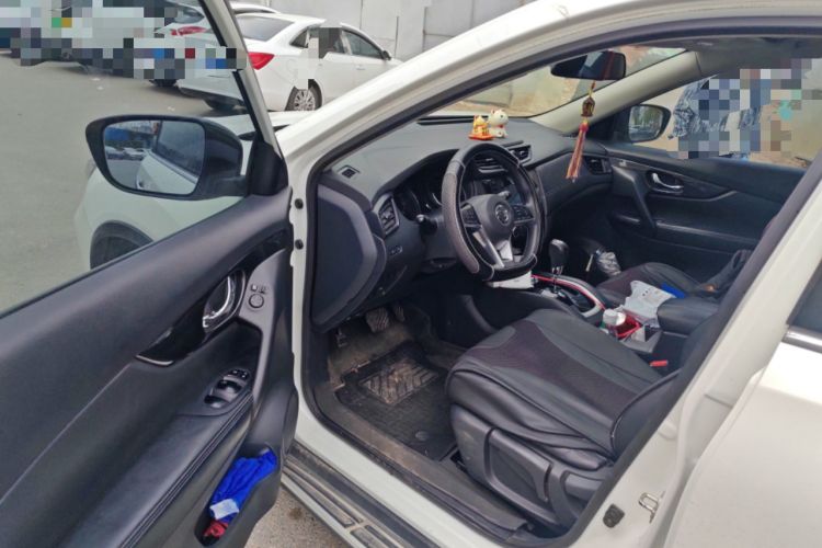 Used Nissan X-Trail 2017 2.0L CVT Comfort Edition 2WD Driver Seat