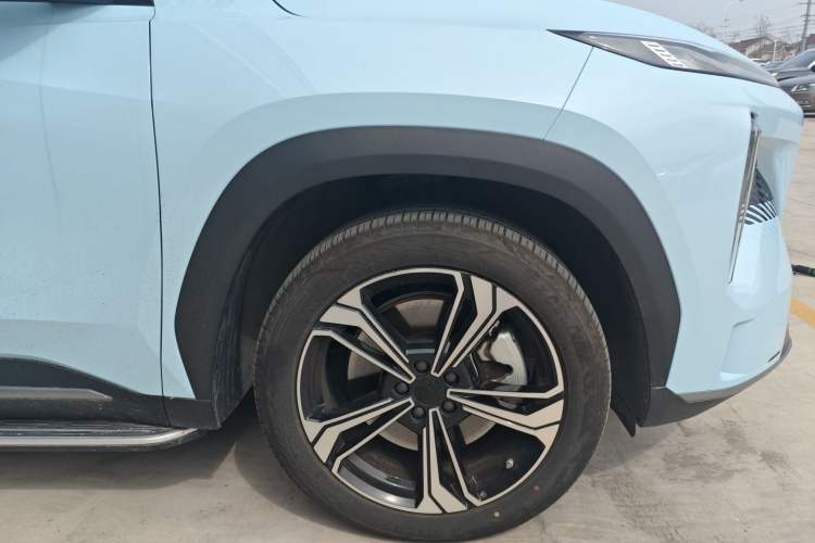 Used Geely Galaxy L7 2024 1.5T 115 km PLUS Dragon Edition
