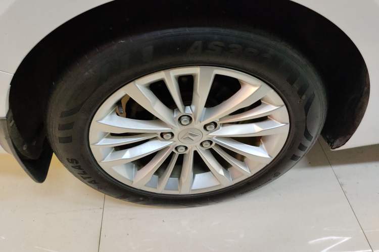 Used Baojun RC-5 2020 1.5T CVT Smart Shine Prestige Edition