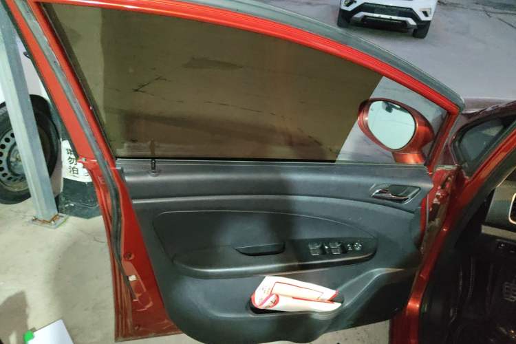 Used Cowin C3 2015 1.5L Manual Gold Diamond Edition