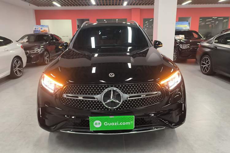 Used Mercedes-Benz GLC 2024 Refreshed GLC 300 L 4MATIC Dynamic Version 5 Seats
