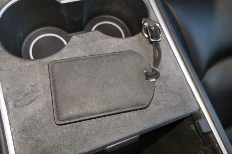 Used Tesla Model Y 2022 Rear-Wheel-Drive Version Interior 1