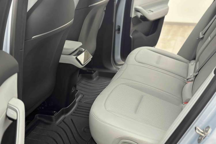 Used Nio ES6 2024 75 kWh