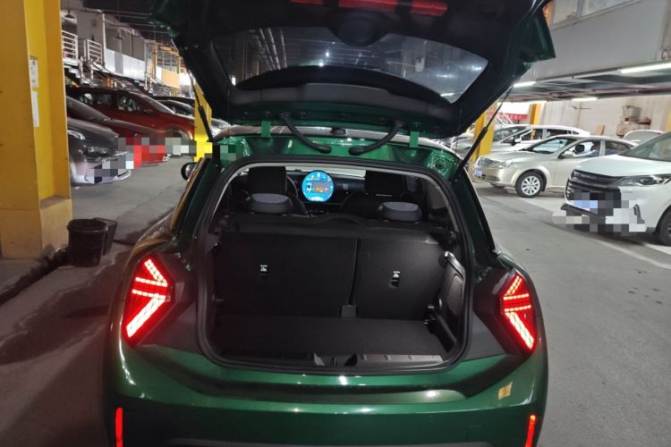 Used MINI 2025 1.5T COOPER Classic Edition
