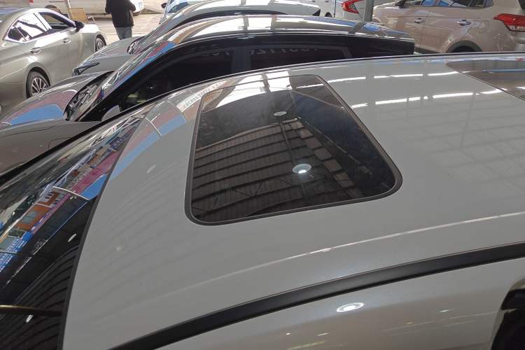 Used Honda Elysion 2019 2.0L Hybrid Luxury Edition