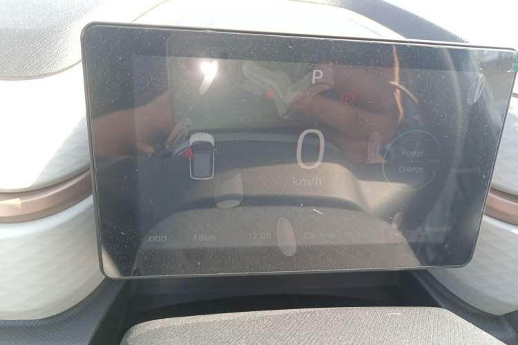 Used JAC Yiwei E10X 2024 Charming Edition 301km Lite
