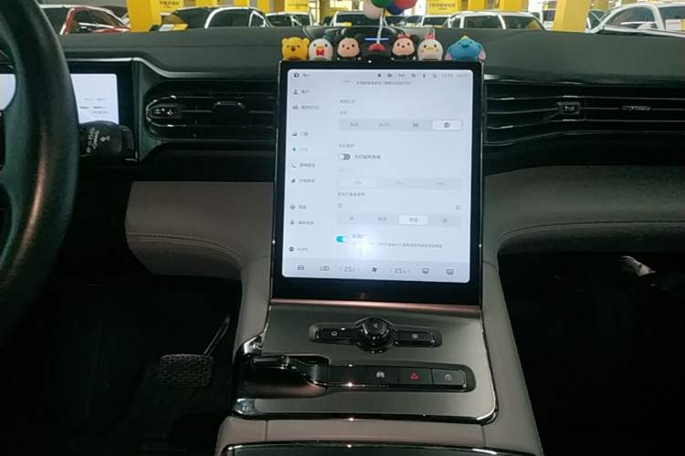 Used Nio ES6 2020 420 km Sport Edition Audio And AC Panel