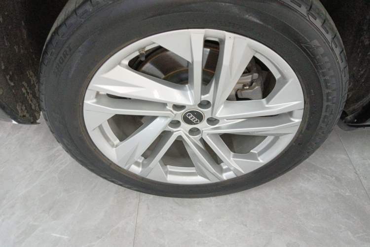 Used Audi Q7 2021 45 TFSI quattro S line Sport model