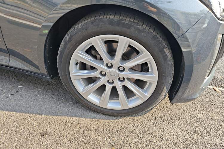 Used Cadillac CT5 2021 28T Fashion Edition