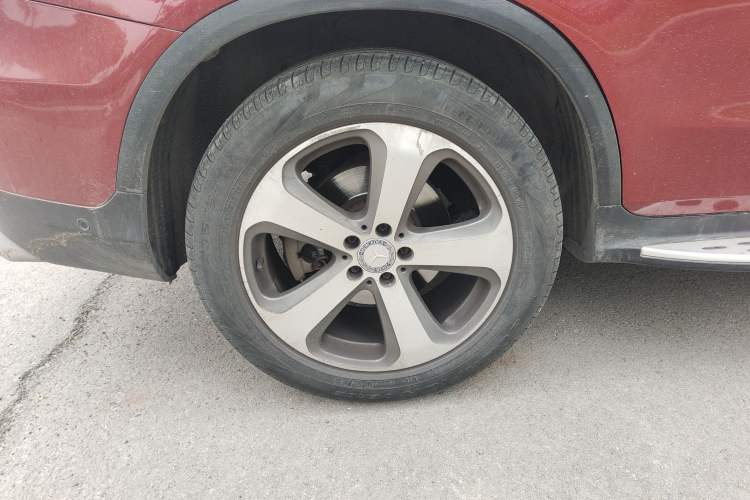 Used Mercedes-Benz GLC 2016 GLC 260 4MATIC Luxury Model