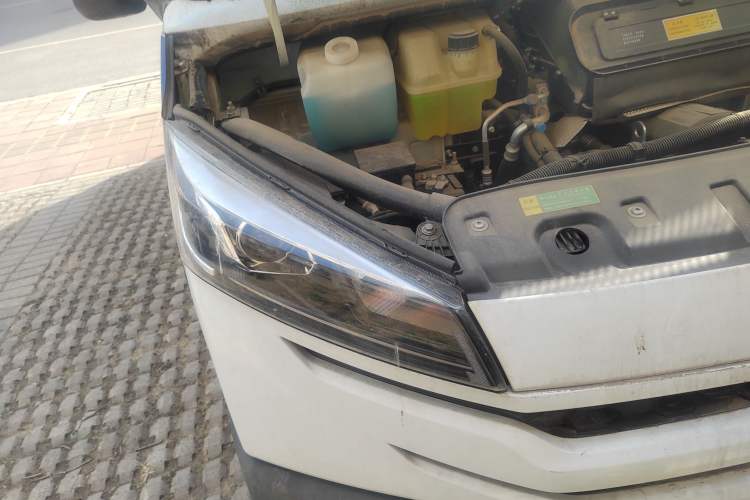 Used Iveco Daily 2023 2.5T A37M1 Long Wheelbase Mid-Height Dual-Tire Manual Door 5-9 Seater