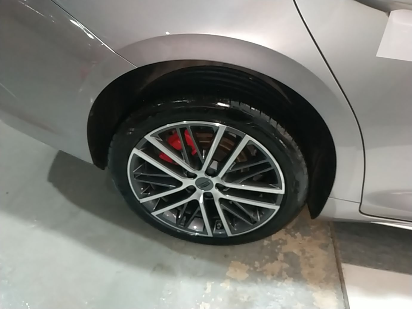 Geely Auto Preface 2023 2.0TD Prestige Version — снимка 11