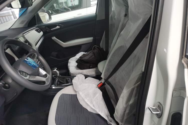 Used Volkswagen Tharu 2026 Model Xinrui 1.5L Ruiyi Edition Left Front Seat