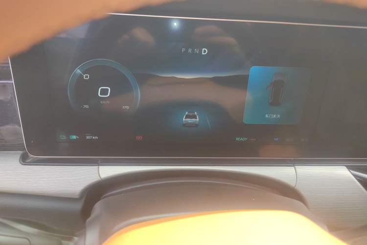 Used WM Motor W6 2021 520km PRO All-Round Edition
