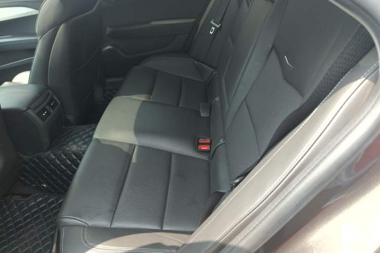 Used Cadillac ATS-L 2017 28T Fashion Edition
