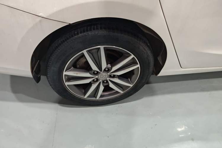 Used CHANGAN Eado 2016 1.6L Automatic Trend Model Right Rear Wheel Hub