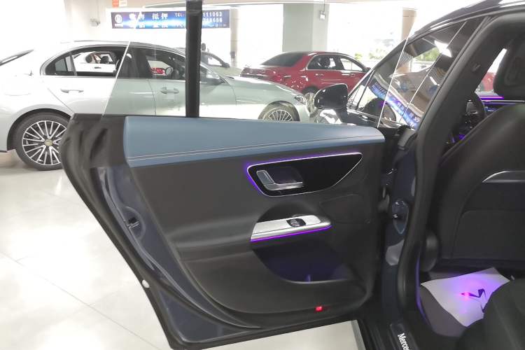 Used Mercedes-Benz EQE 2022 350 First Edition Special Version