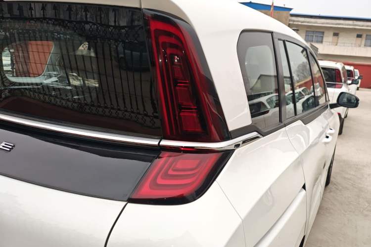 Used Bestune NAT 2022 Comfort Travel Version 100kW 425km
