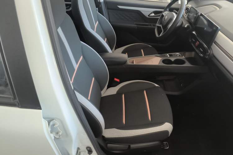 Used SOL E10X 2023 Anniversary Edition 306km Lavender 30kW
